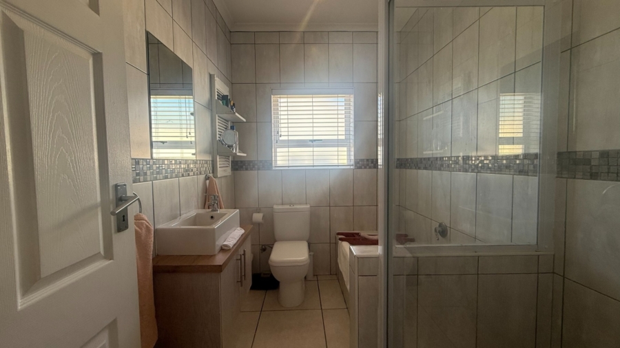 3 Bedroom Property for Sale in Laguna Sands Western Cape